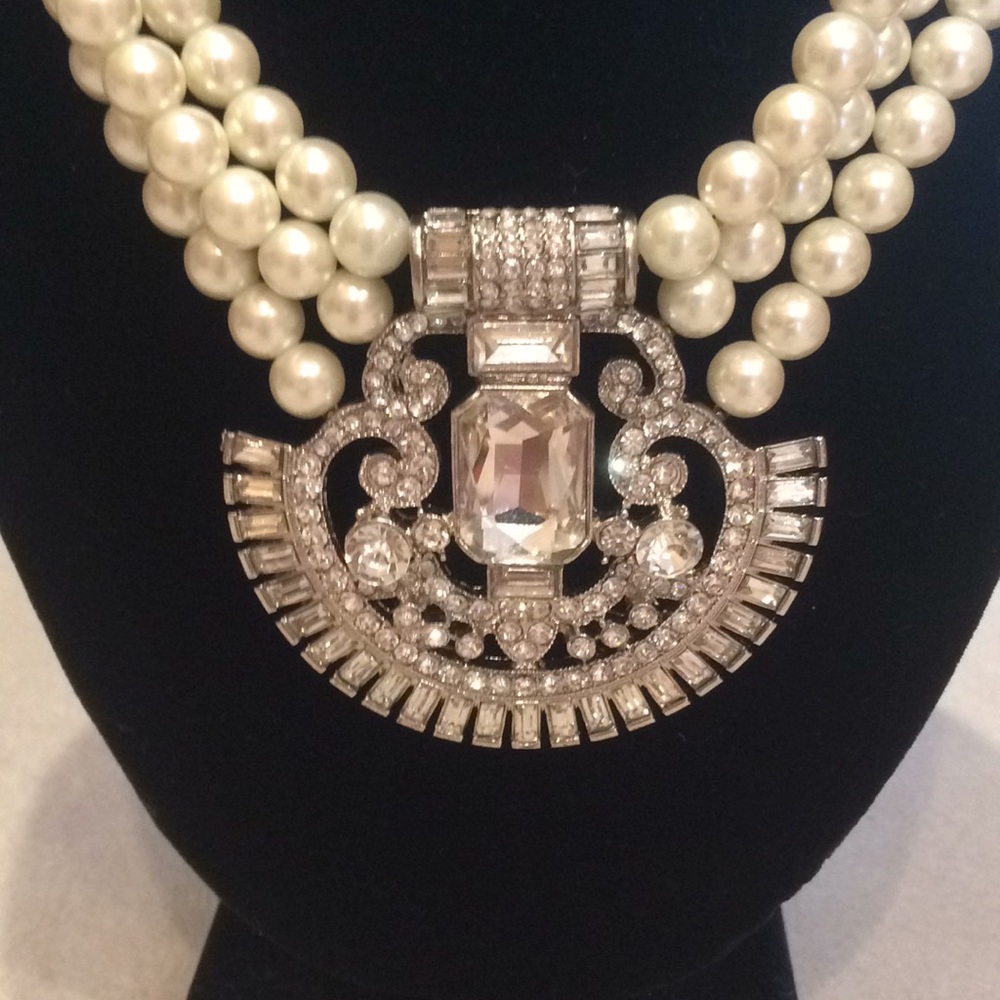 Gorgeous necklace from Nordstrom.